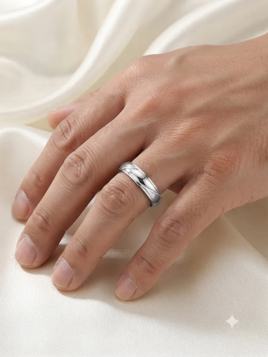 Silver Carved Ring