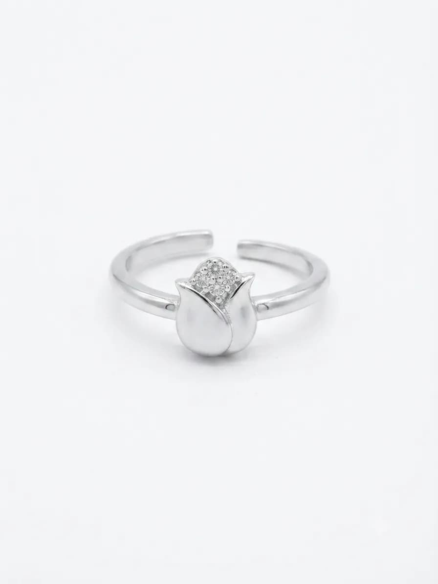 Lunéa Tulip Bloom Toe Ring