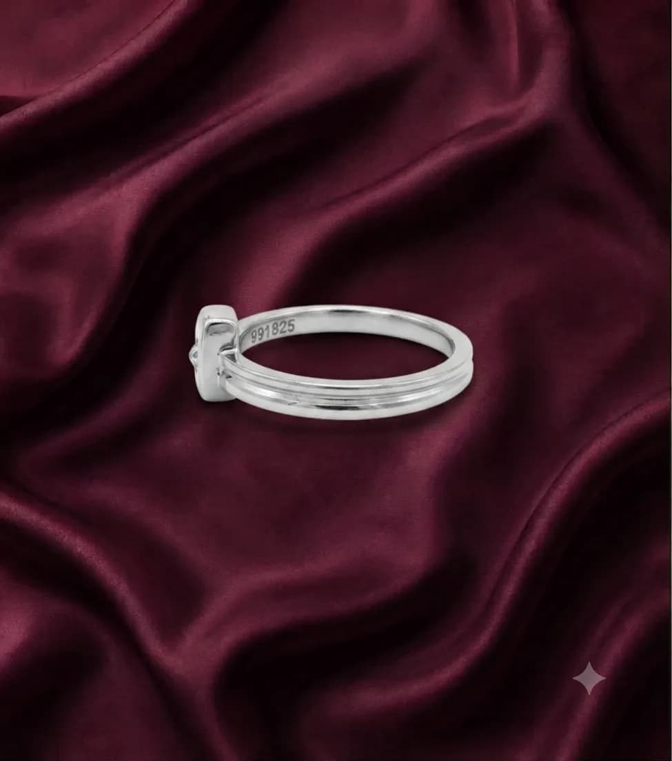 Sterling Silver Minimalist Solitaire Ring