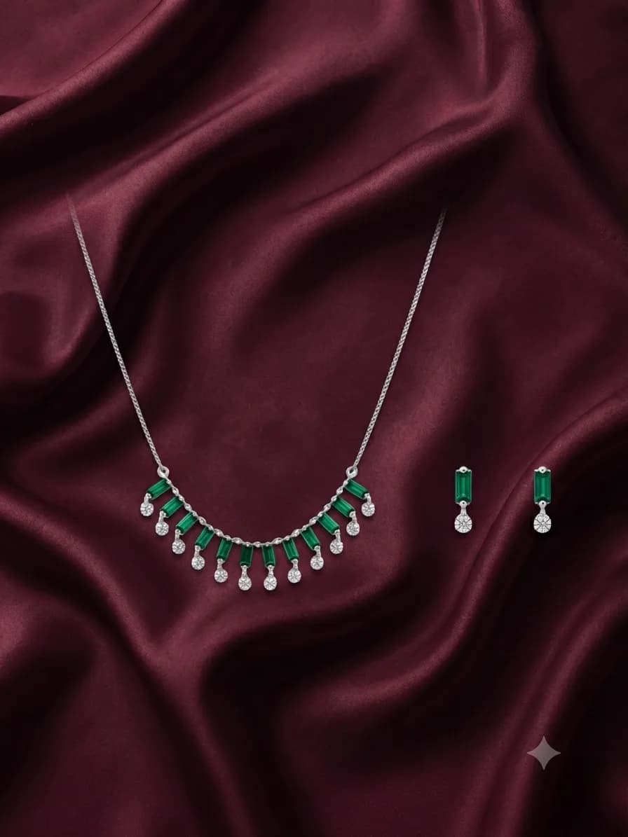 Royal Emerald Necklace