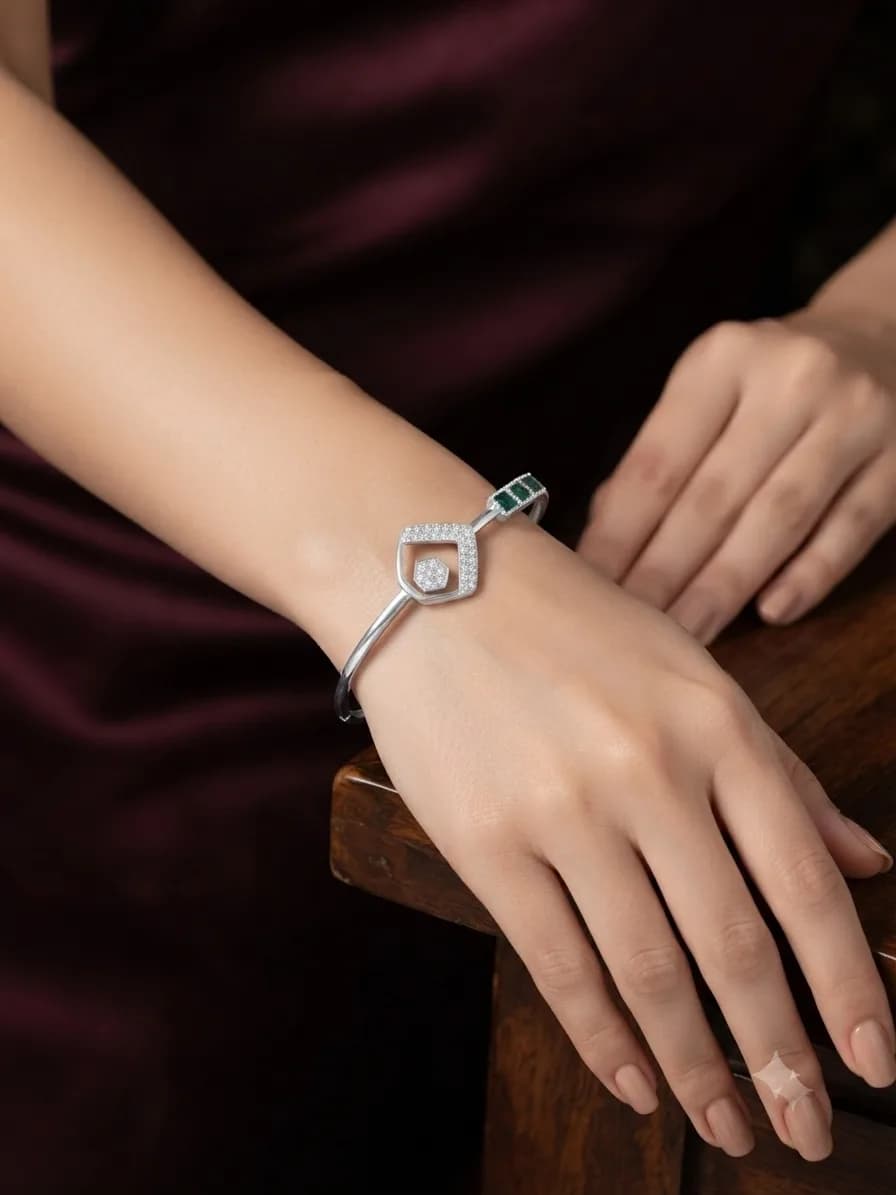 Celeste Emerald Bangle