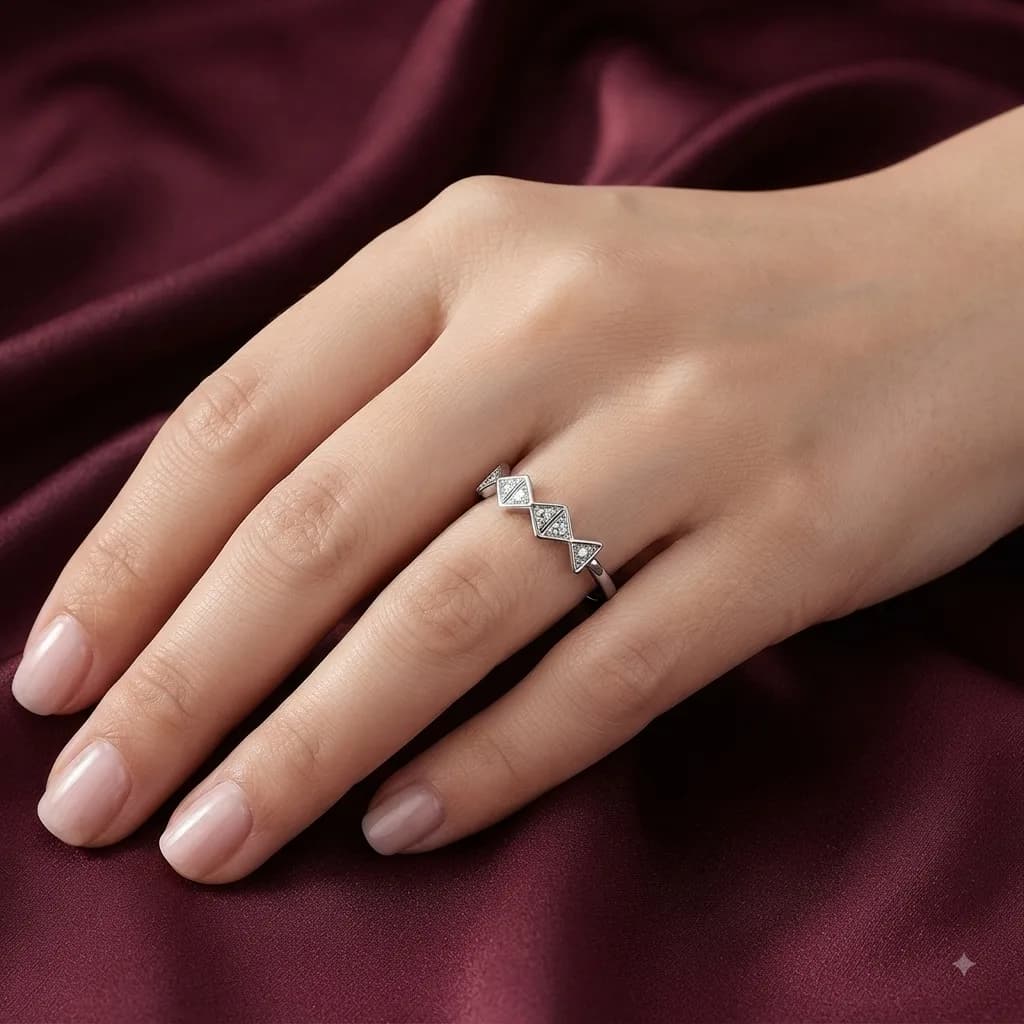 Virelle Geometric Ring
