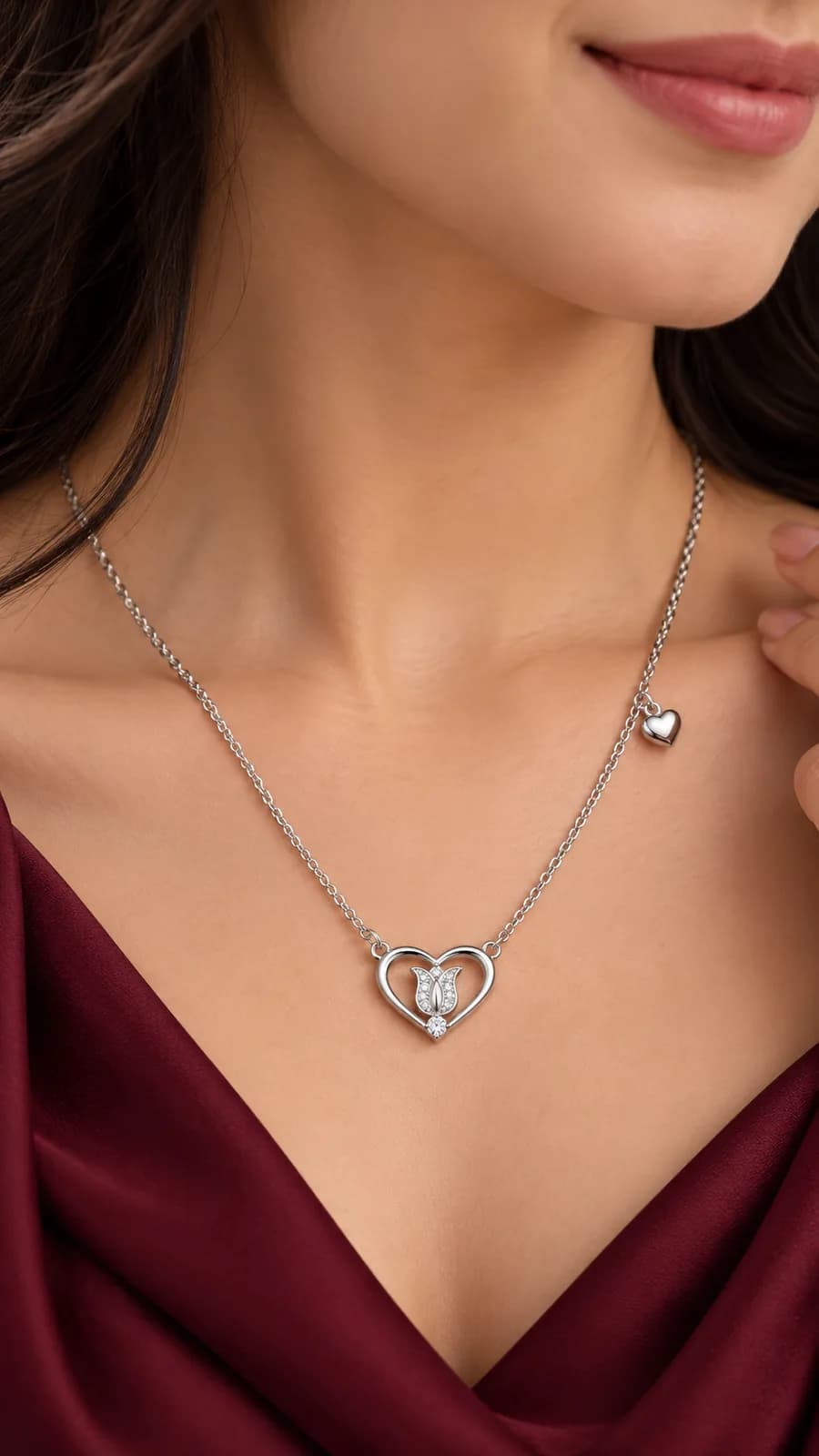 Eternal Heart Bloom Necklace