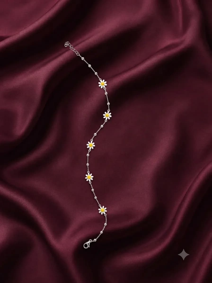 The Fresh Daisy Silver Anklet
