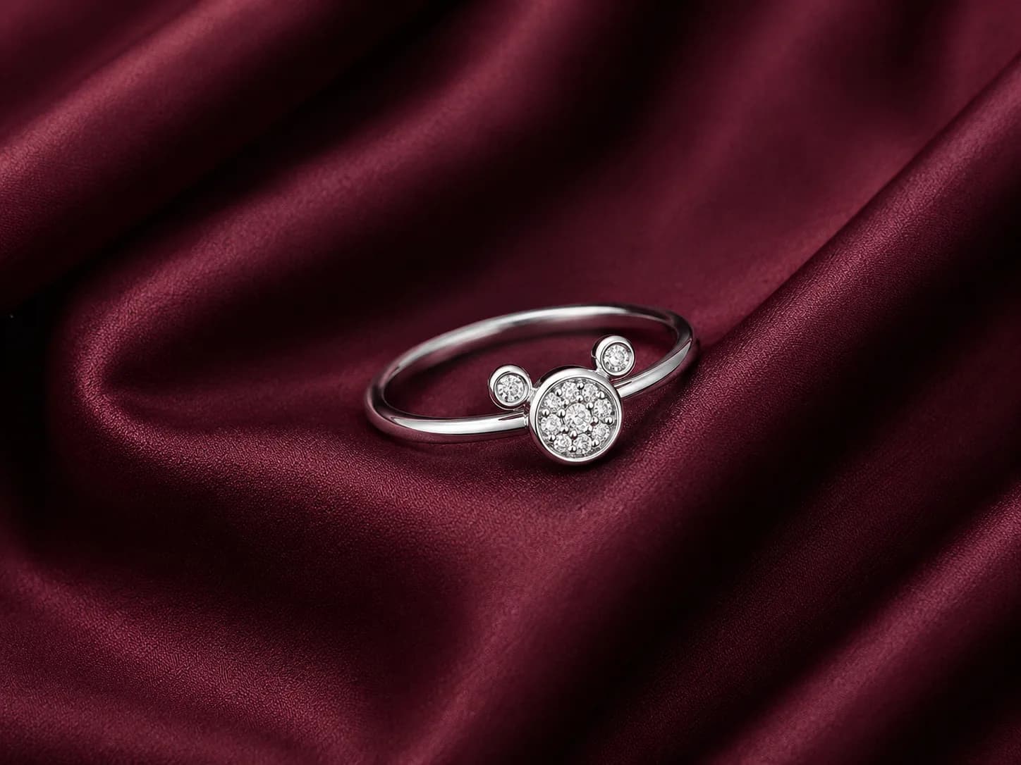 Luna Trio Solitaire Ring