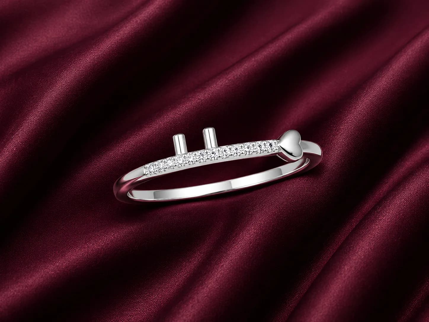 Celestia Heartline Silver Ring