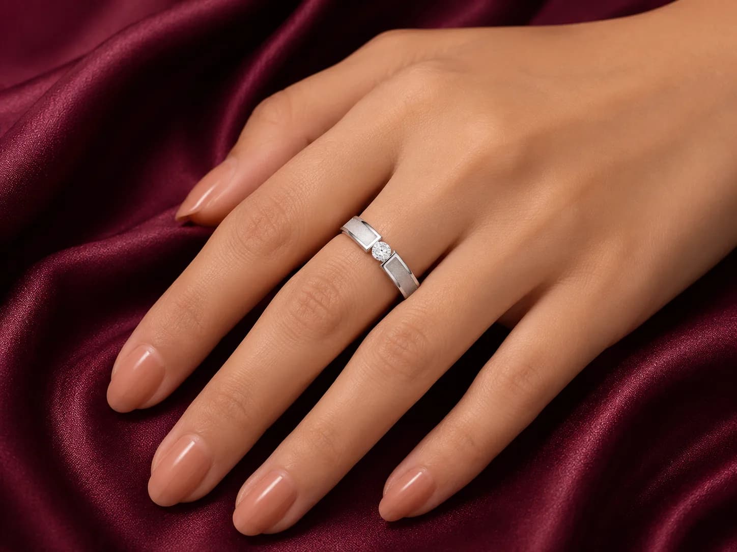 Serenelle Diamond Frame Ring