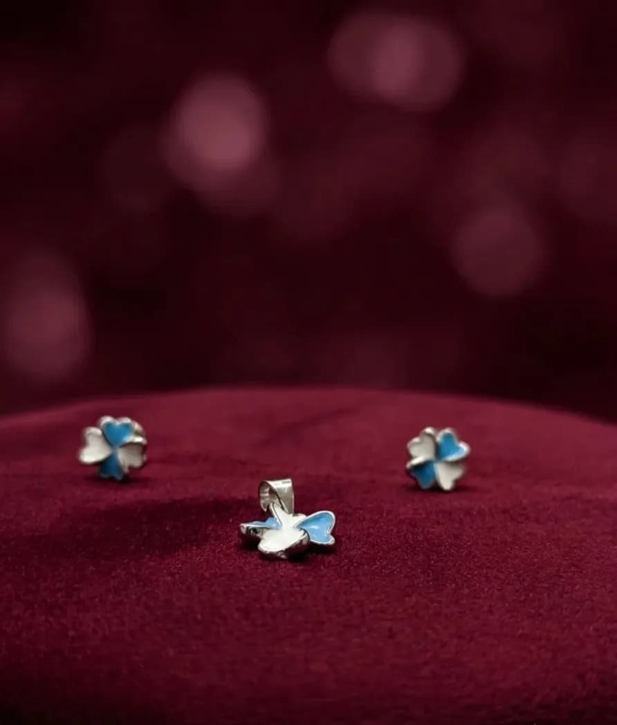 Matching Pendant & Stud Earrings