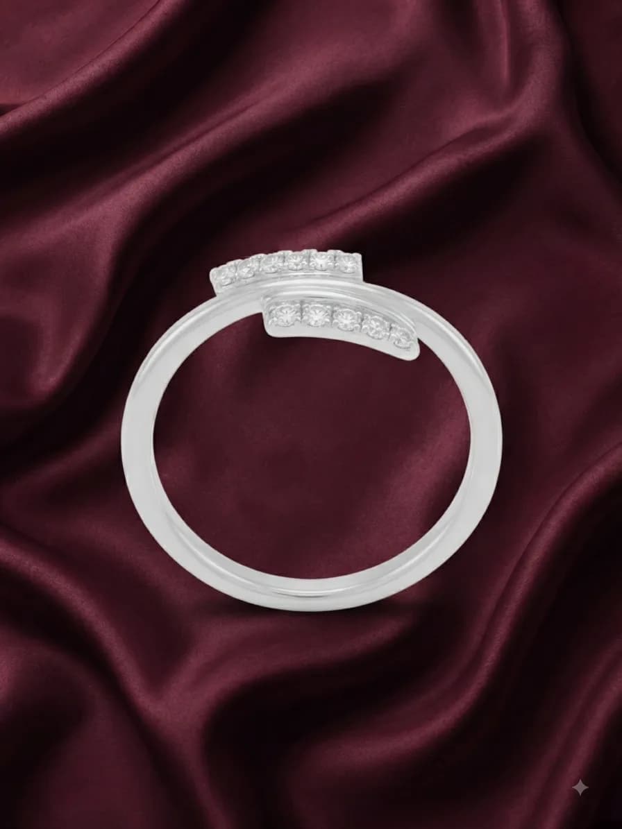 Aurevia Curve Ring