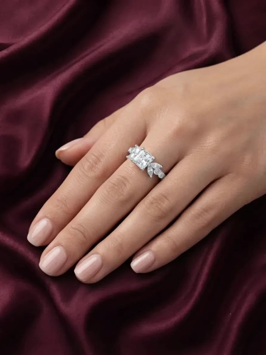 Lunaria Grace Ring