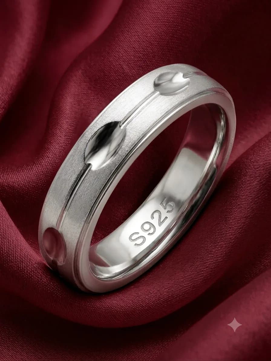 The Silver Dew Ring
