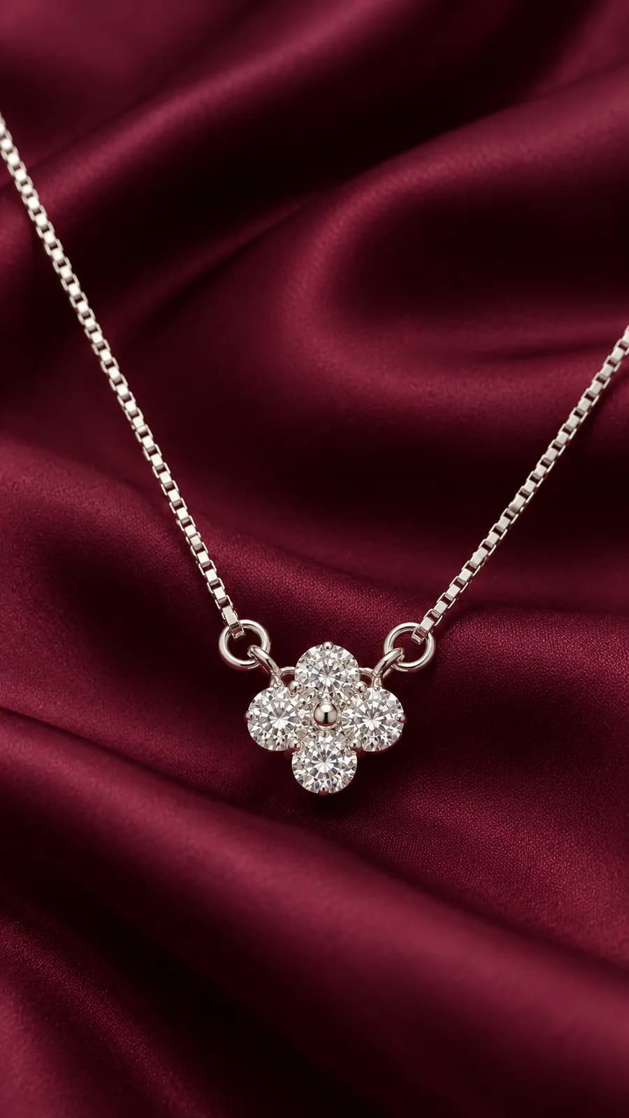 Silver Floral Radiance pandent chain