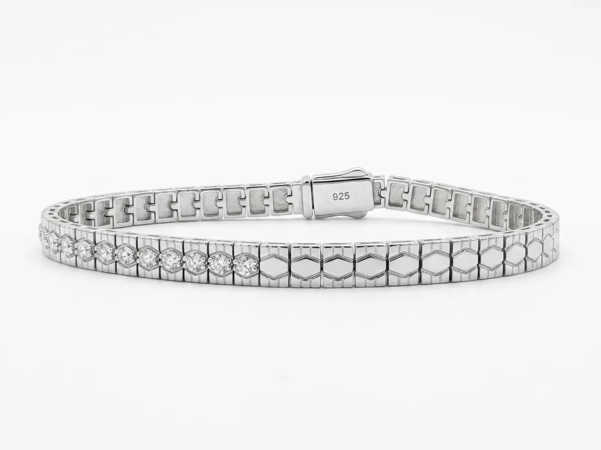 Classic Silver Link Men’s Bracelet