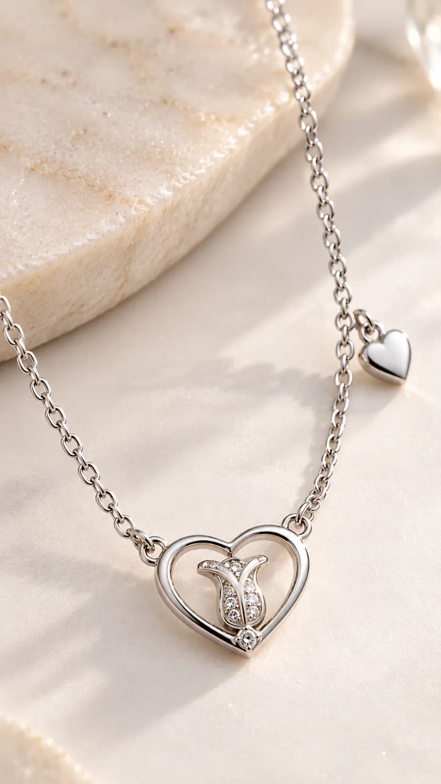 Eternal Heart Bloom Necklace