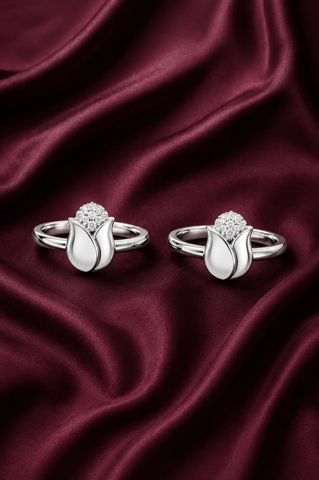Lunéa Tulip Bloom Toe Ring