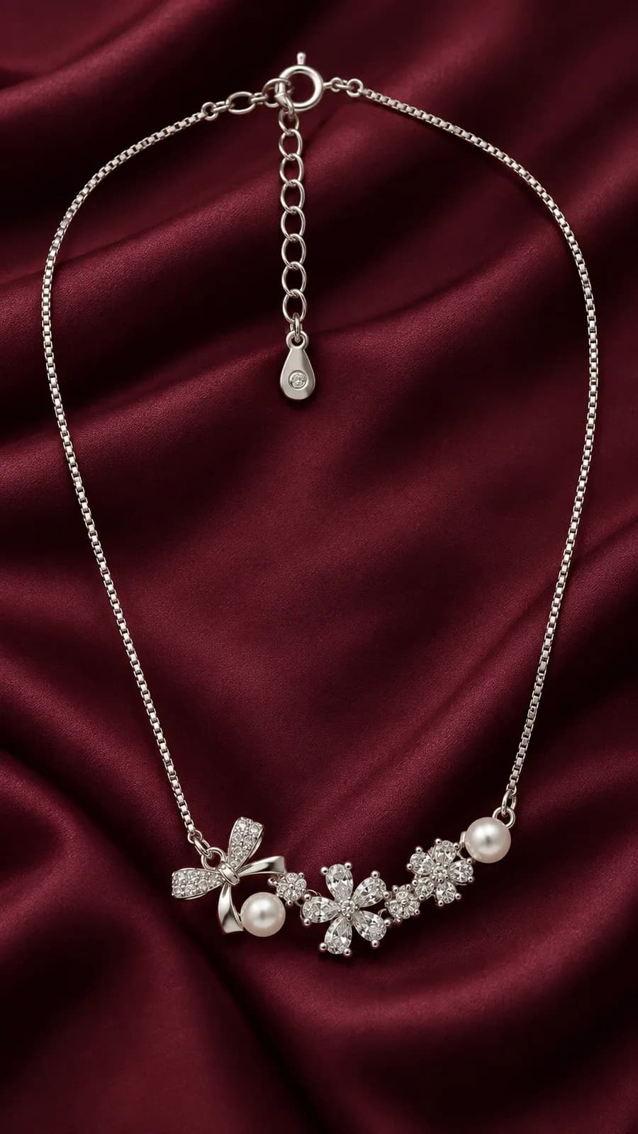 Floral Pearl Grace pandent chain