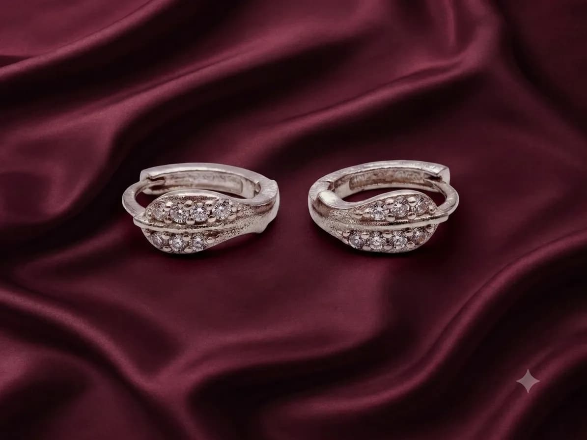 Luna Curve Hoops
