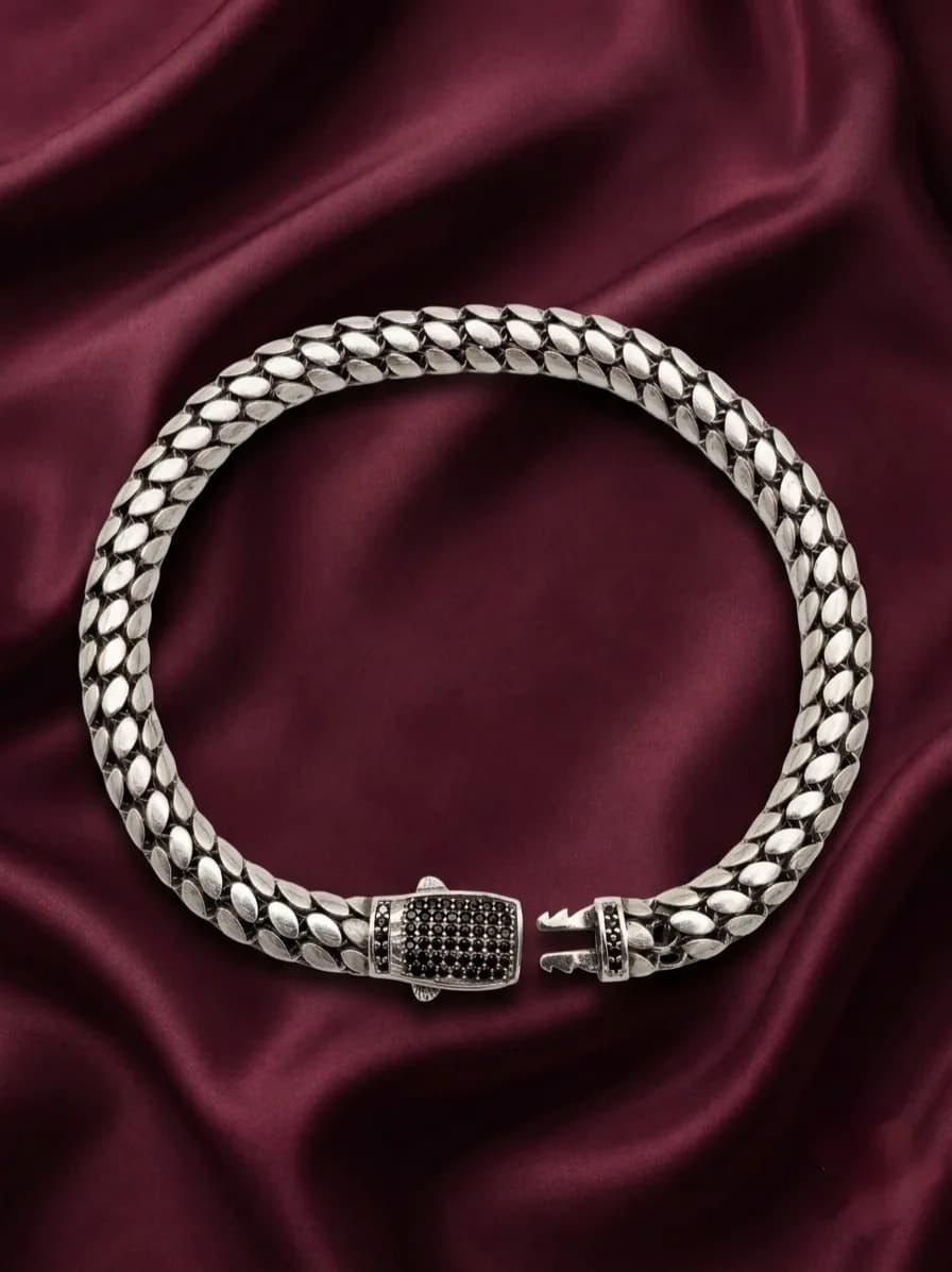 Obsidian Dragon Link Bracelet