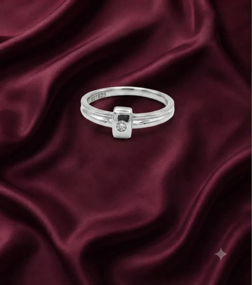 Sterling Silver Minimalist Solitaire Ring