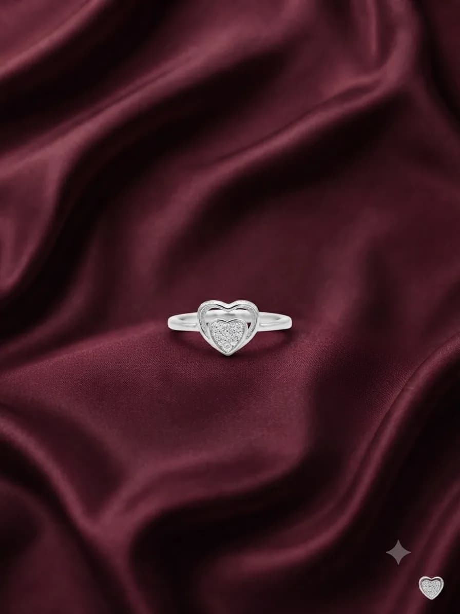Amoura Double Heart Ring