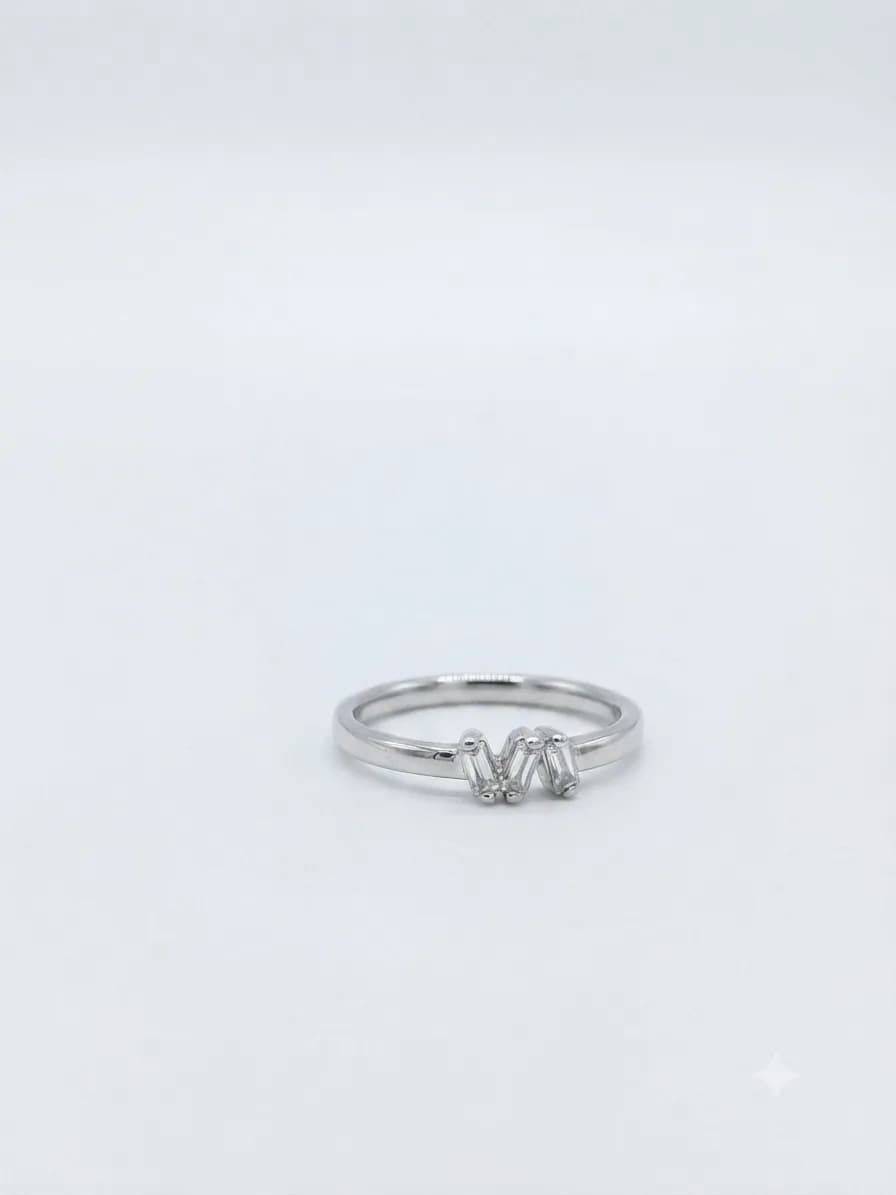 Regal Whisper Ring